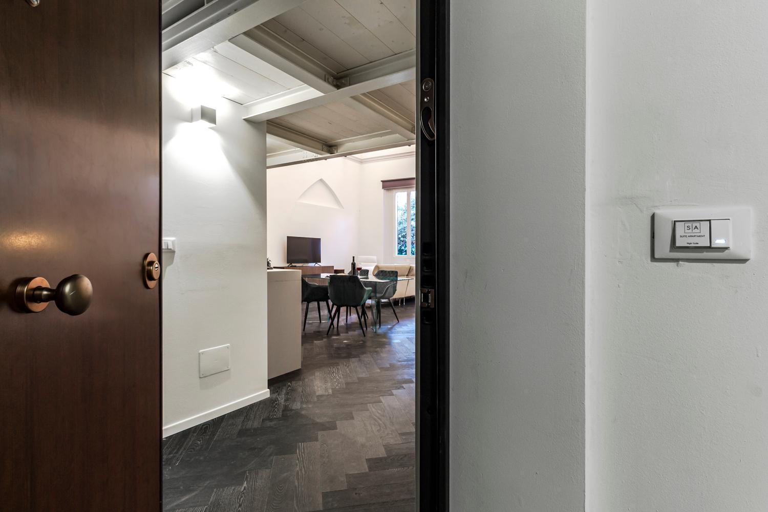 Righi Suite Apartment Bologna Ngoại thất bức ảnh